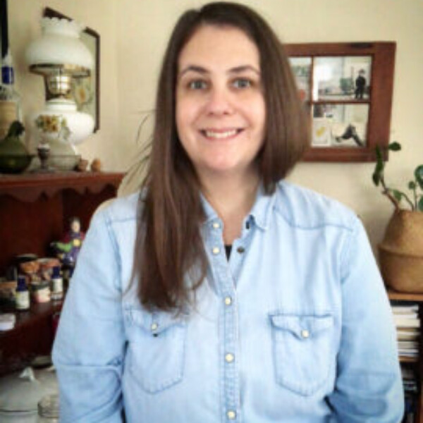 Photo of Lindsay Reid Photo of Lindsay Reid